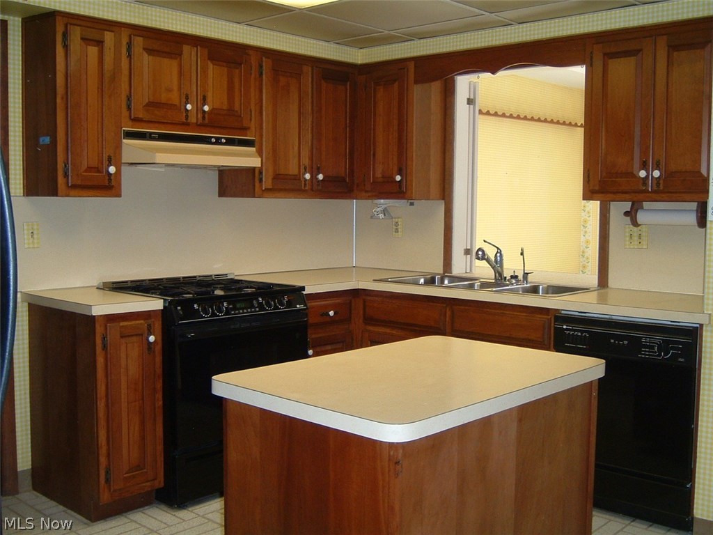 Norwick Manor - Residential