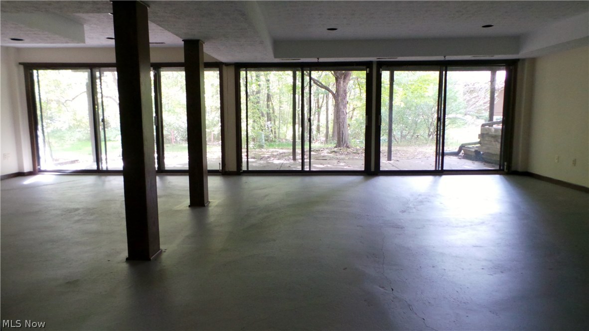 Ledgewood Condo - Residential