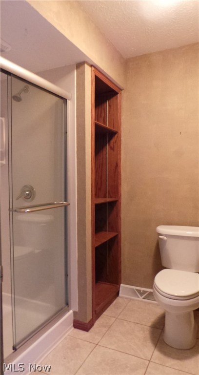 Ledgewood Condo - Residential