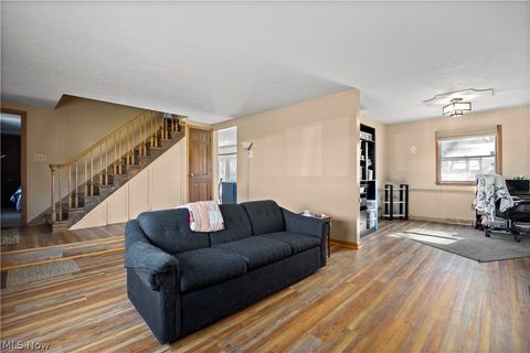 Tiny photo for 27261 Nantucket Drive, North Olmsted, OH 44070 (MLS # 5188866)