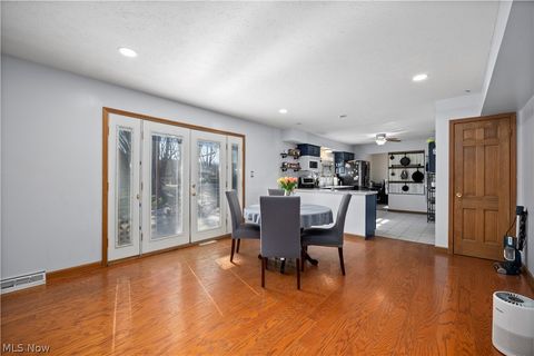 Tiny photo for 27261 Nantucket Drive, North Olmsted, OH 44070 (MLS # 5188866)