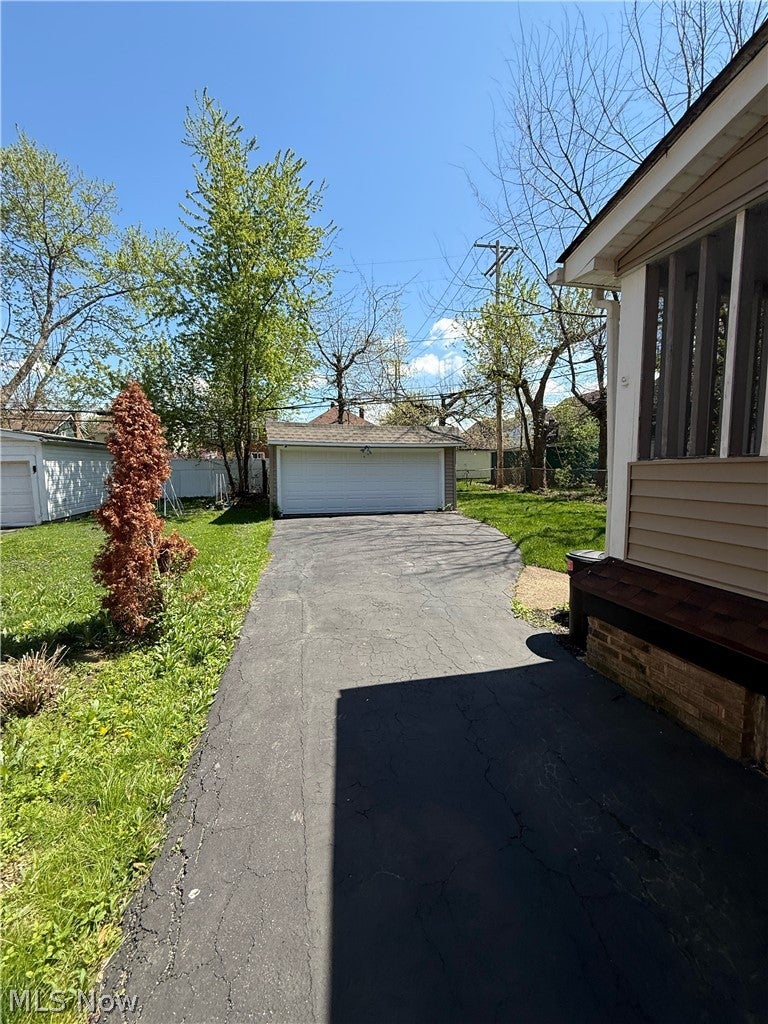 2259 Brockway Road