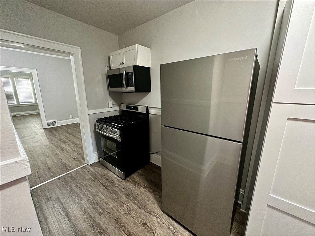 Mathews & Gilbert 03 - Residential Lease