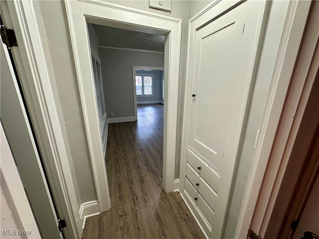 Mathews & Gilbert 03 - Residential Lease