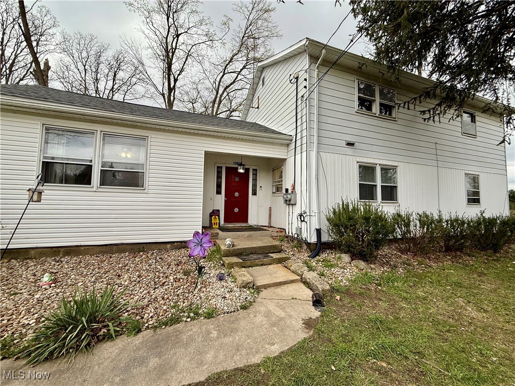 8195 Nichols Road, Garrettsville, Ohio image 2