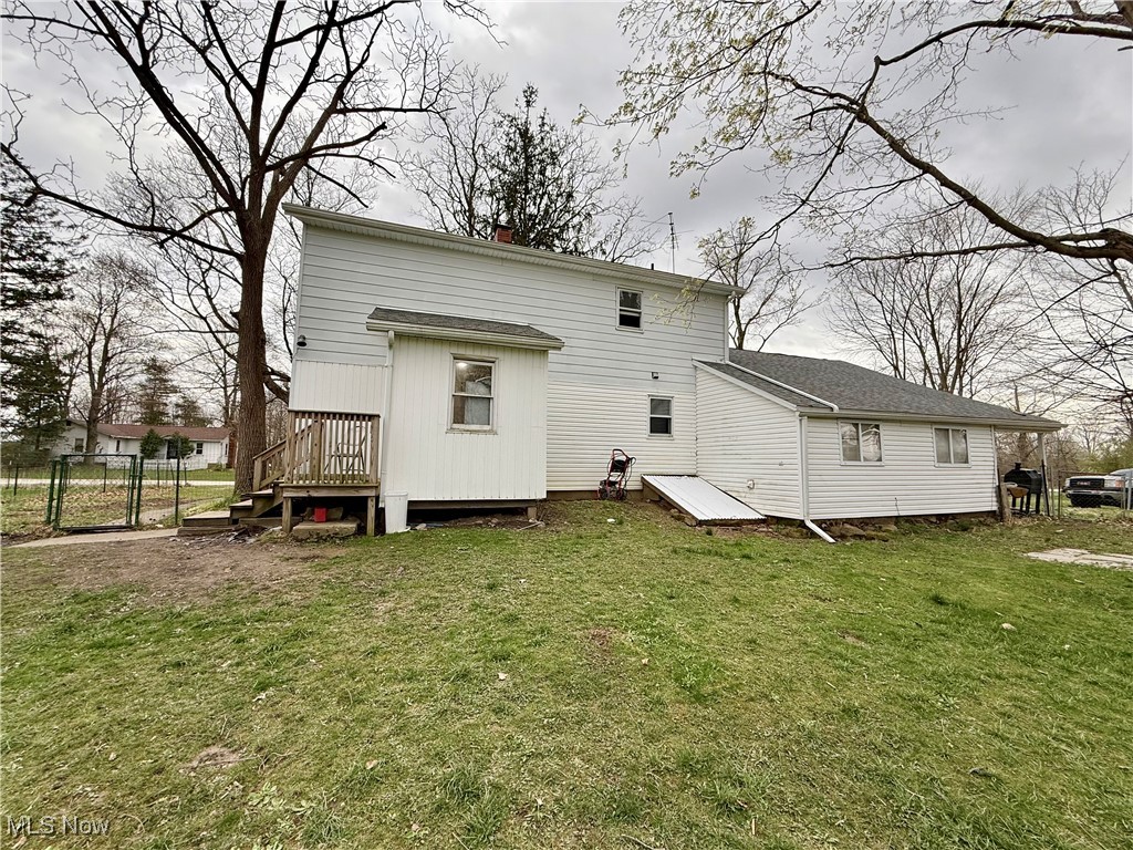 8195 Nichols Road, Garrettsville, Ohio image 40