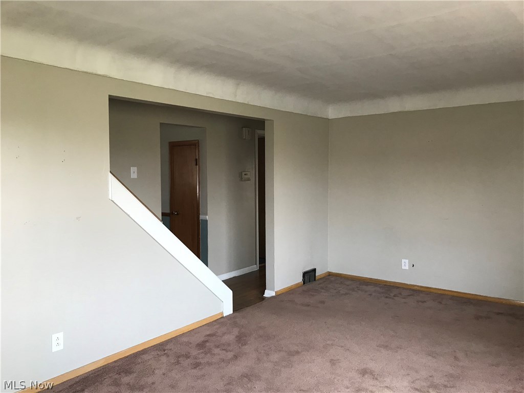 Manor Ave - Residential