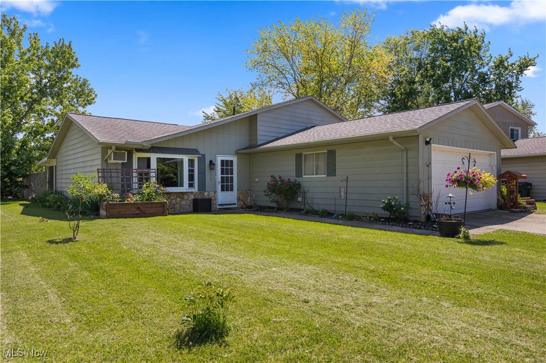 102 Potomac Drive, Elyria, Ohio image 38