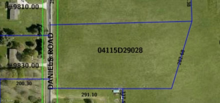 Over 3 acres of residential lot for sale off Daniels Rd.