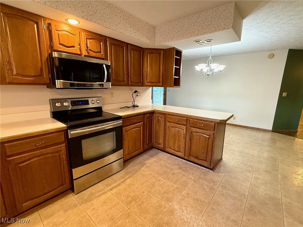 305 Flintwood Drive, Marietta, Ohio image 7