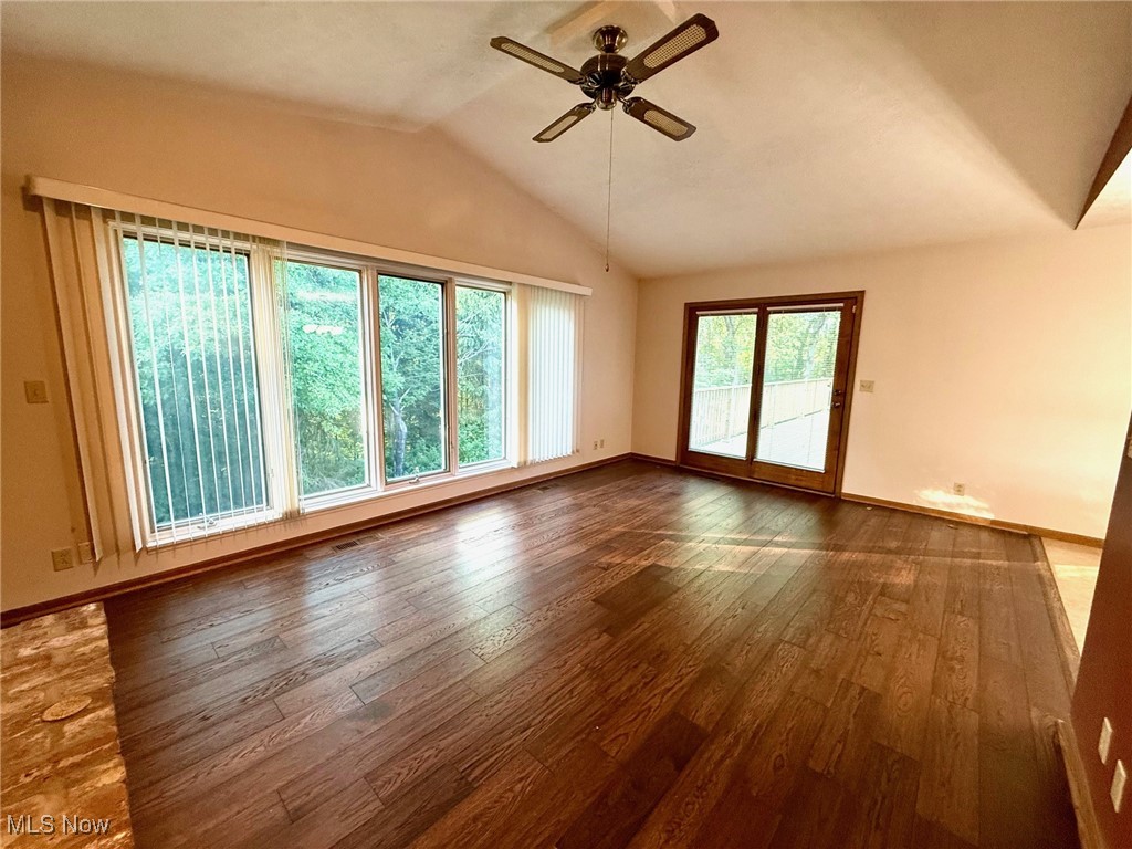 305 Flintwood Drive, Marietta, Ohio image 14