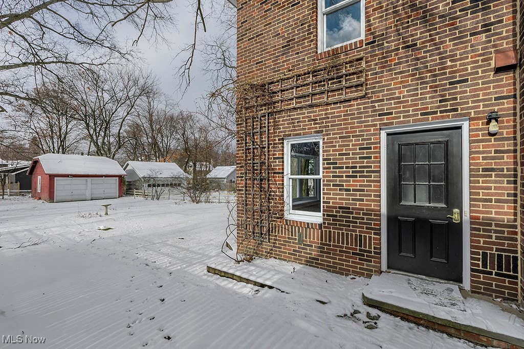 2596 Ashton Road, Cleveland Heights, Ohio image 39