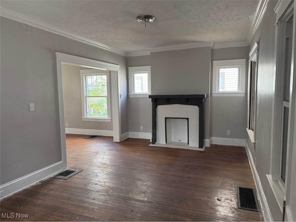 Curtiss Ambler Realty Co - Residential