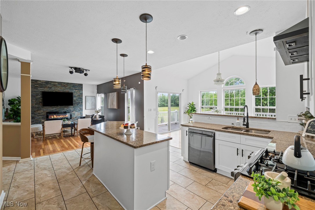 10202 Ridgeview Court, Streetsboro, Ohio image 9