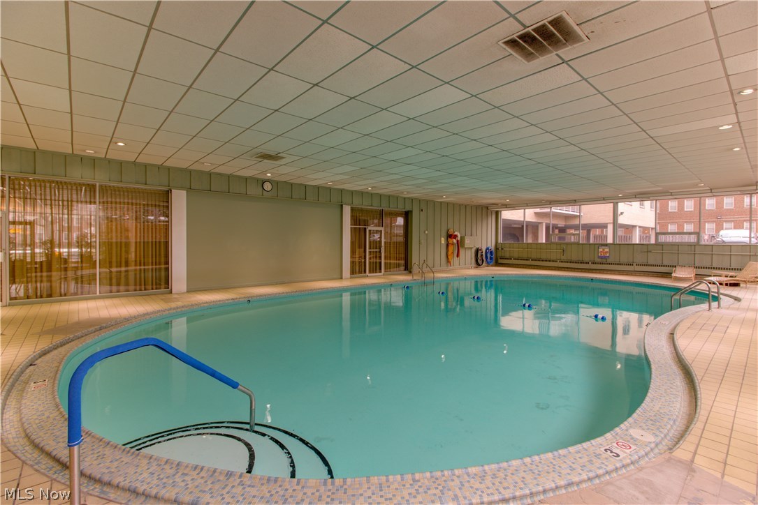 Lake Edge Condos - Residential