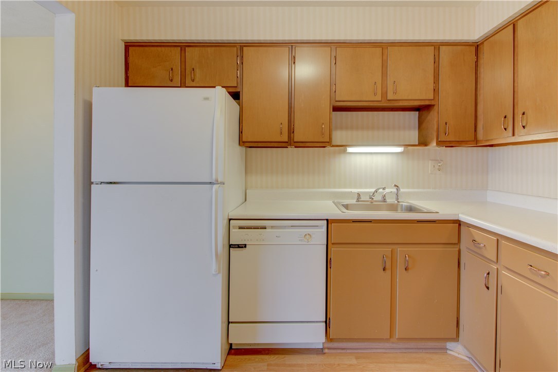 Lake Edge Condos - Residential