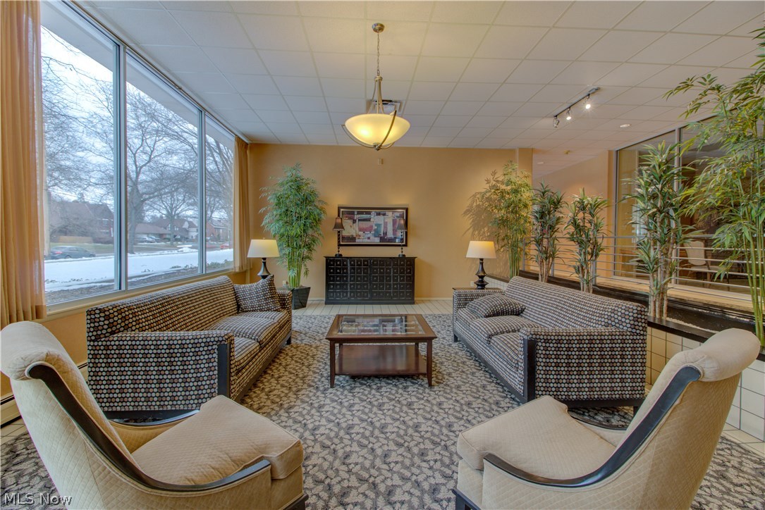 Lake Edge Condos - Residential