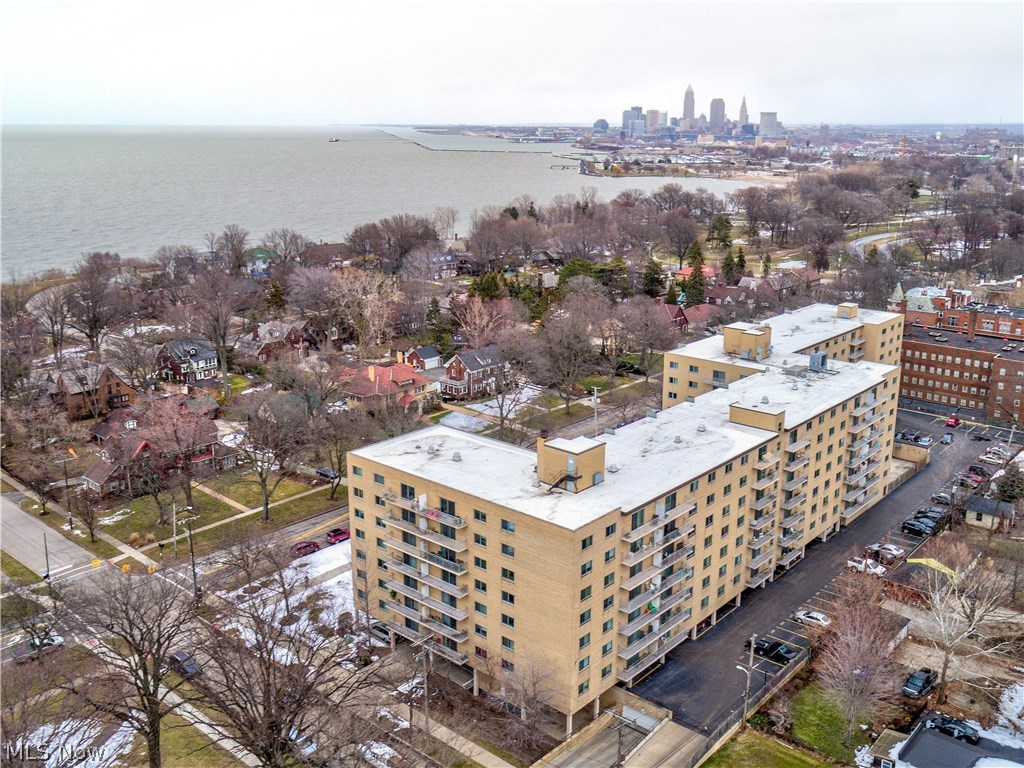 Lake Edge Condos - Residential