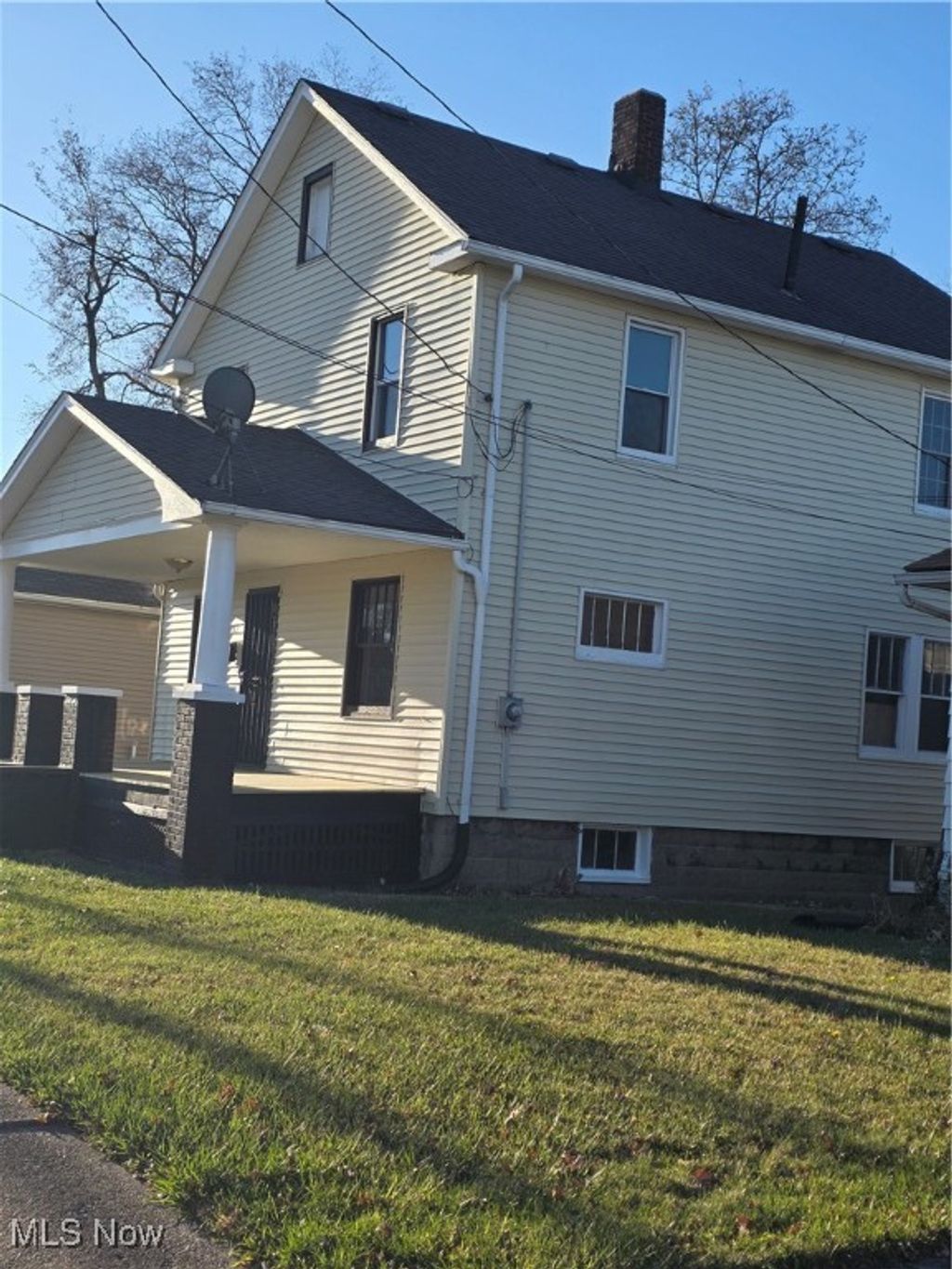 Photo of 811 F Street, Lorain, OH 44052 (MLS # 5174707)