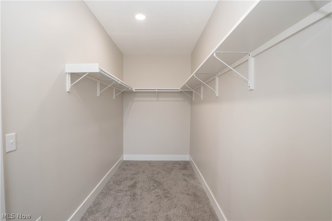 Village/Lakemore - Residential