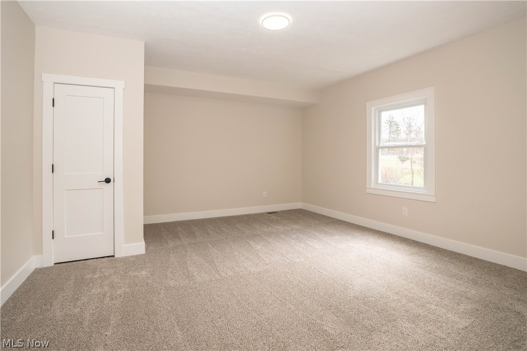 Village/Lakemore - Residential