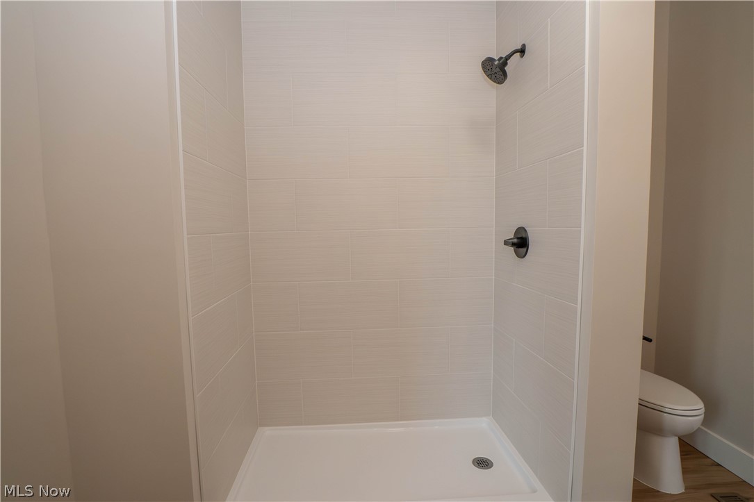 Village/Lakemore - Residential