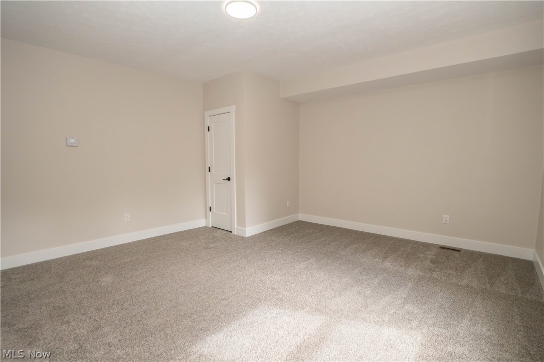 Village/Lakemore - Residential