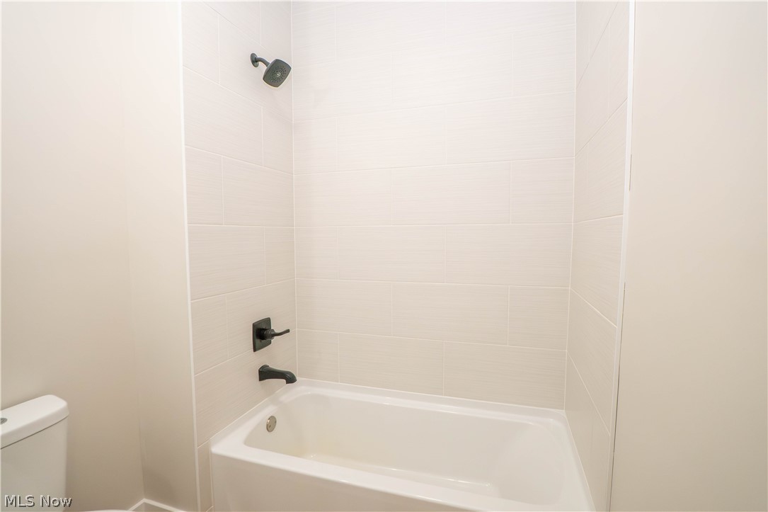 Village/Lakemore - Residential