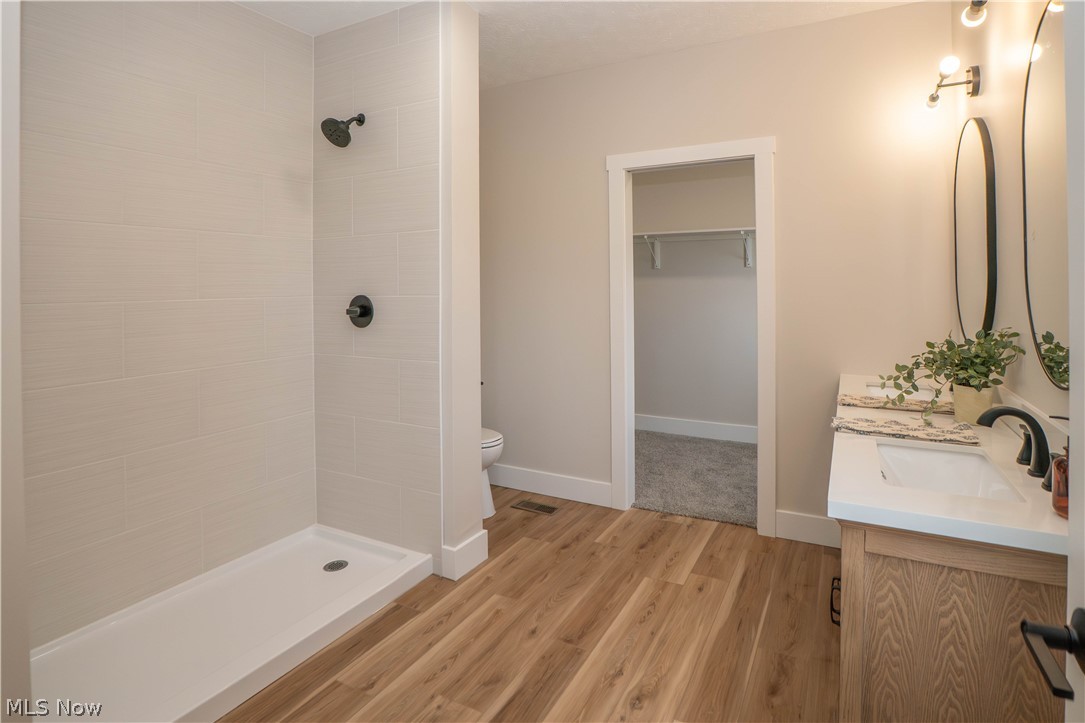 Village/Lakemore - Residential