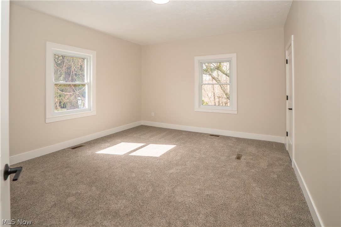 Village/Lakemore - Residential