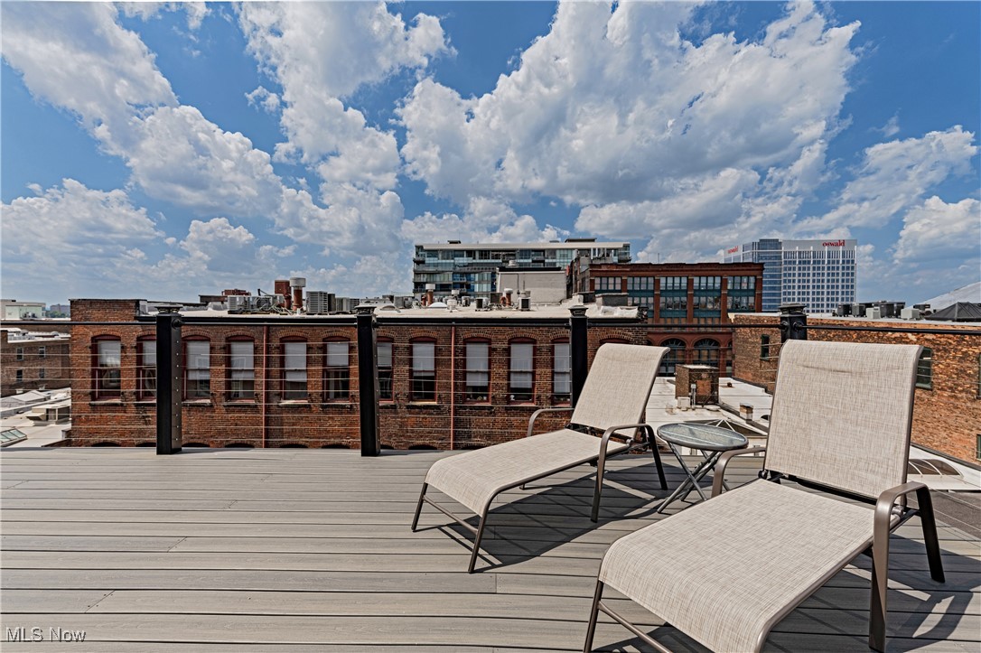 Erie Bldg Lofts Condo - Residential