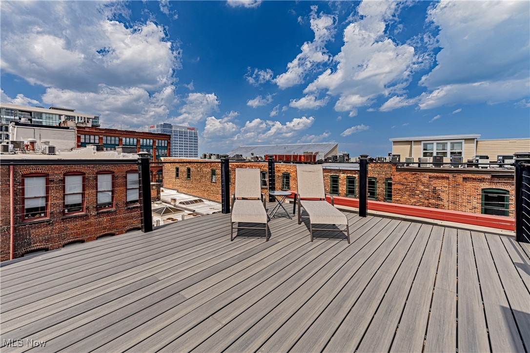 Erie Bldg Lofts Condo - Residential