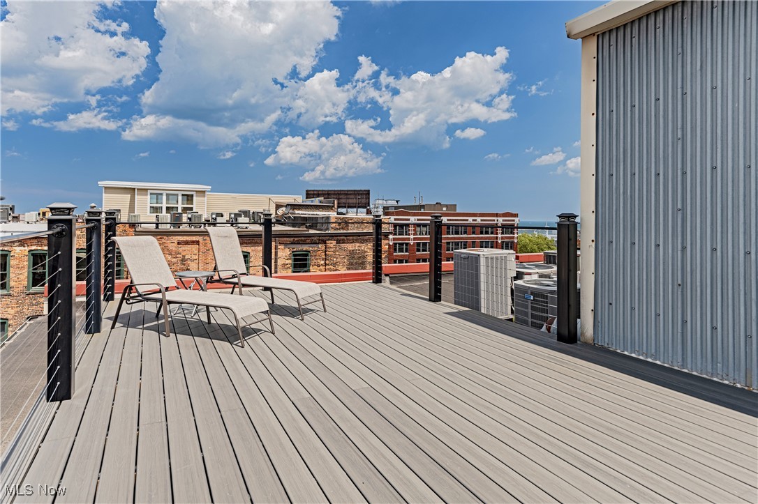 Erie Bldg Lofts Condo - Residential