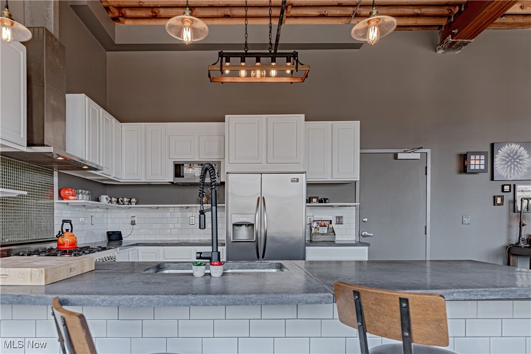 Erie Bldg Lofts Condo - Residential