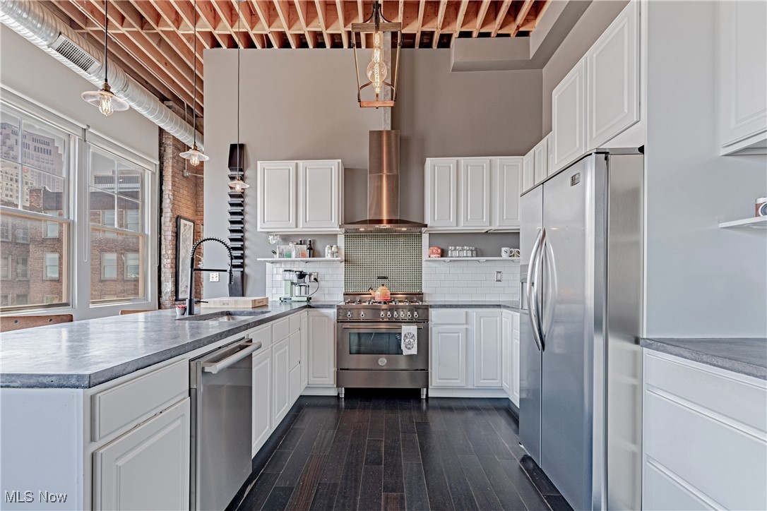 Erie Bldg Lofts Condo - Residential