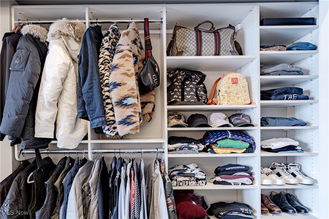 Erie Bldg Lofts Condo - Residential