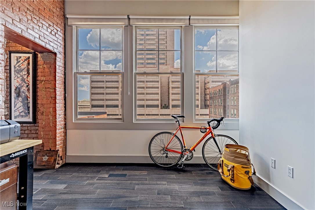 Erie Bldg Lofts Condo - Residential