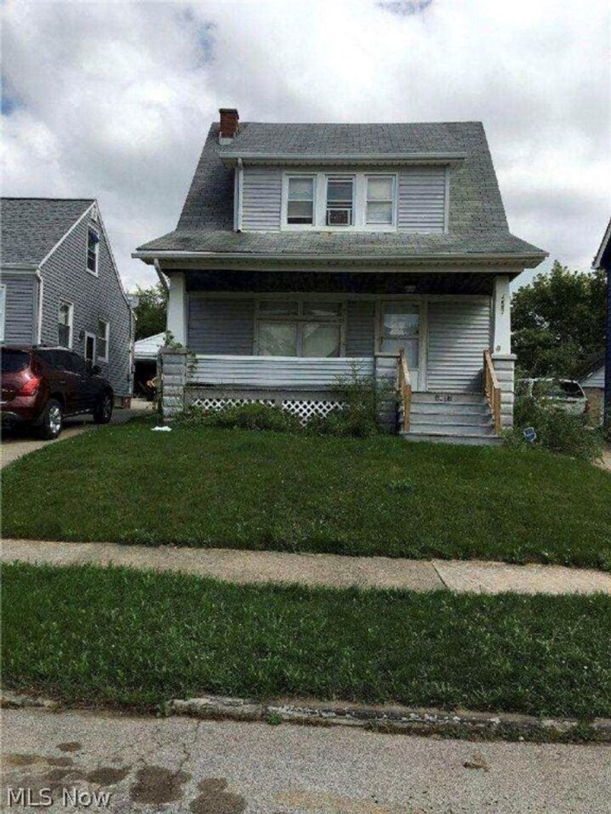 Fantastic investment opportunity! Completely remodeled and turnkey. These can be sold separately or as a package deal! Also available MLS Numbers: (4221588,4230002,4221601,4223229,4229993,4223229,4229988. We also have a duplex available in Cleveland heights. Rents range from $900-$1200 with tenants paying all utilities. Tenant on 12 month lease started Nov 1, 2020 paying $1,000 per month. Nothing to do but start collecting rents!