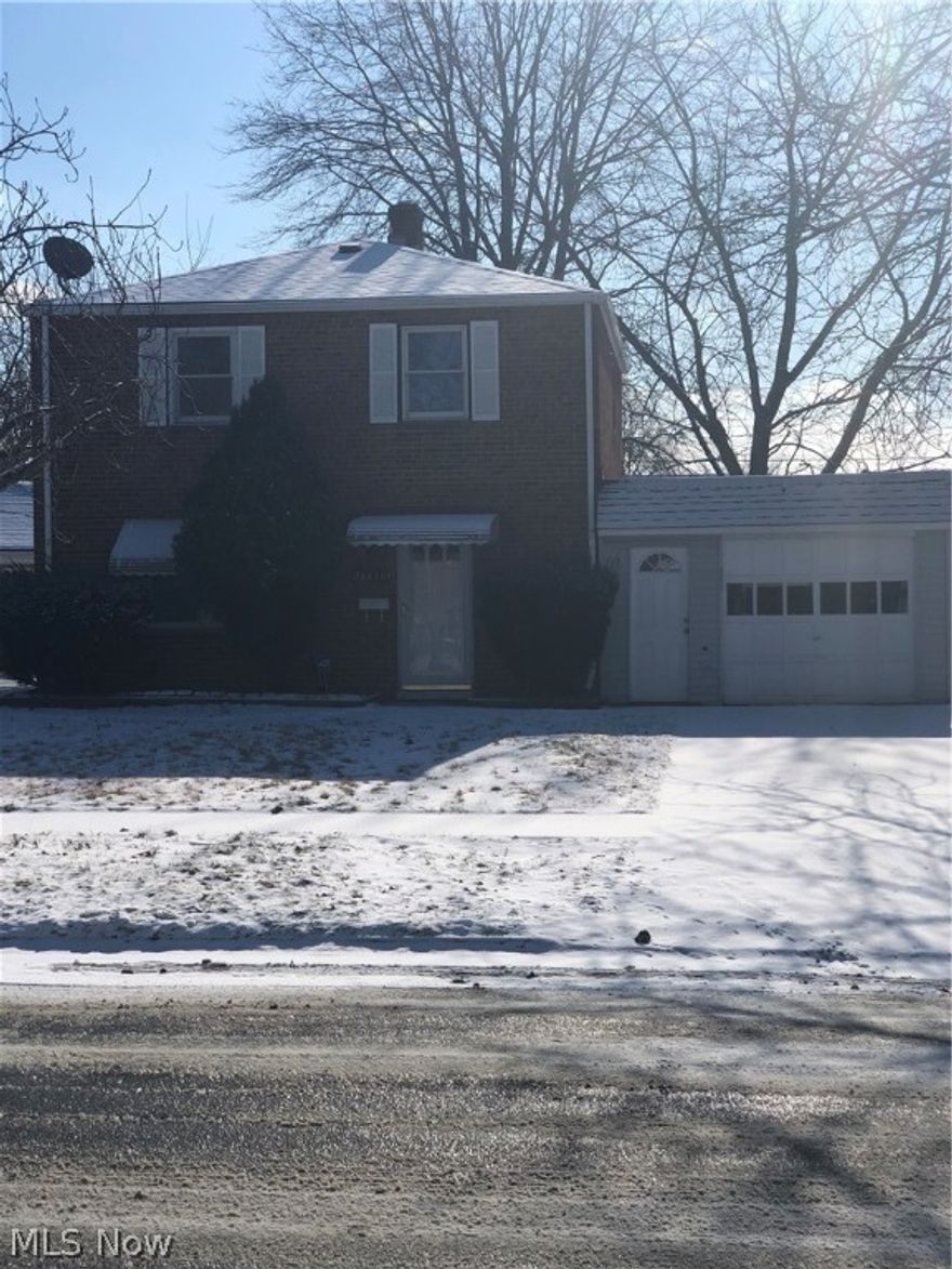 Brick home with newer/upgraded electrical, hot water tank. Spacious back yard with tool shed.
Well-maintained rental property. Tenant is currently month to month. $845/mo.