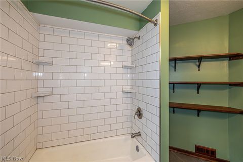 Tiny photo for 1845 Seattle Street, Cuyahoga Falls, OH 44221 (MLS # 5187747)