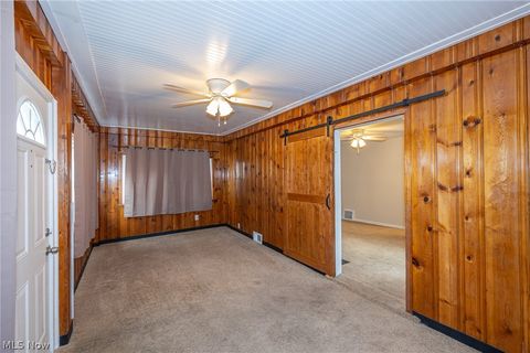 Tiny photo for 1845 Seattle Street, Cuyahoga Falls, OH 44221 (MLS # 5187747)