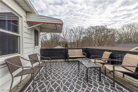 Tiny photo for 1845 Seattle Street, Cuyahoga Falls, OH 44221 (MLS # 5187747)