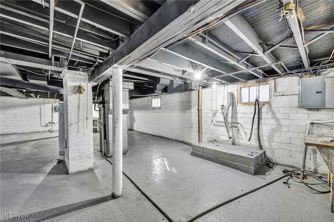 Crawford Land Companys - Residential