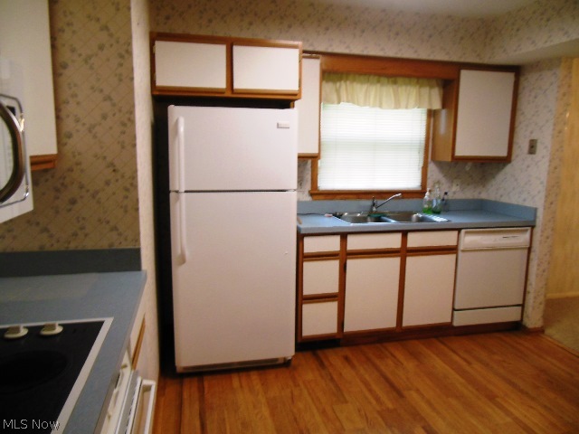 Hallworth Manor Estates 01 - Residential