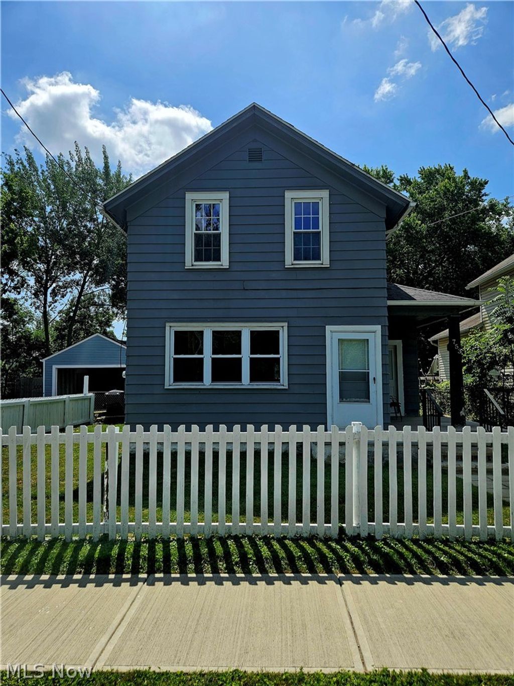 Photo of 753 W River Road N, Elyria, OH 44035 (MLS # 5225245)