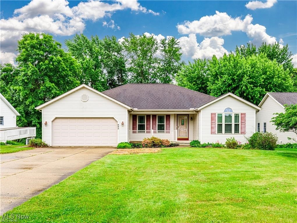 Spacious 3-Bedroom Ranch with Walk-Out Basement!
Lovely and well-maintained 3-bedroom, 2.5-bath ranch offering comfort, style, and functionality. Enjoy a spacious open floor plan connecting the dining room, great room, and kitchen — perfect for everyday living and entertaining. Step right out to the deck for morning coffee or evening gatherings.
The great room features vaulted ceilings and a cozy fireplace, while the first-floor laundry adds ease and accessibility. The master suite includes a private bath and walk-in closet for your own touch of luxury. The partially finished walk-out basement provides additional living space and a potential 4th bedroom or office. A 2-car attached garage adds convenience year-round.
All adult occupants must apply online for credit and background checks. The application fee is $50 per adult. Applicants must have a minimum credit score of 600, stable employment with current pay stubs, and a monthly gross income of at least 2.5 times the rent amount. No recent bankruptcies, evictions, or criminal history involving sex, drugs, or violence will be accepted.
First month’s rent, security deposit, renter’s insurance, and transferred utilities are required prior to move-in. Pets will be considered on a case-by-case basis. The owner is also open to tenants changing paint colors with approval.
This beautiful home combines comfort, convenience, and flexibility — ready for you to make it your own!
