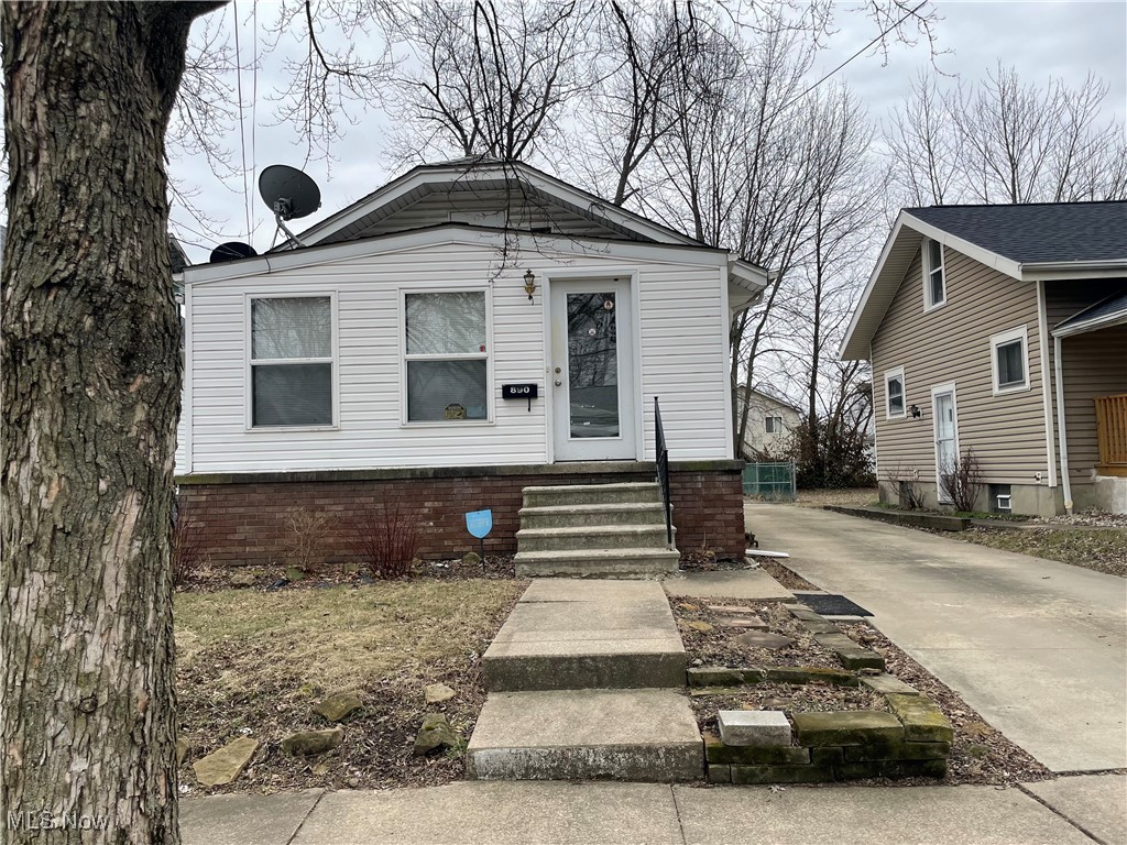 Akron, Ohio 44306, United States, 2 Bedrooms Bedrooms, ,1 BathroomBathrooms,Residential,Active,81755