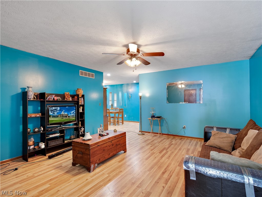 Country Club Estates - Residential