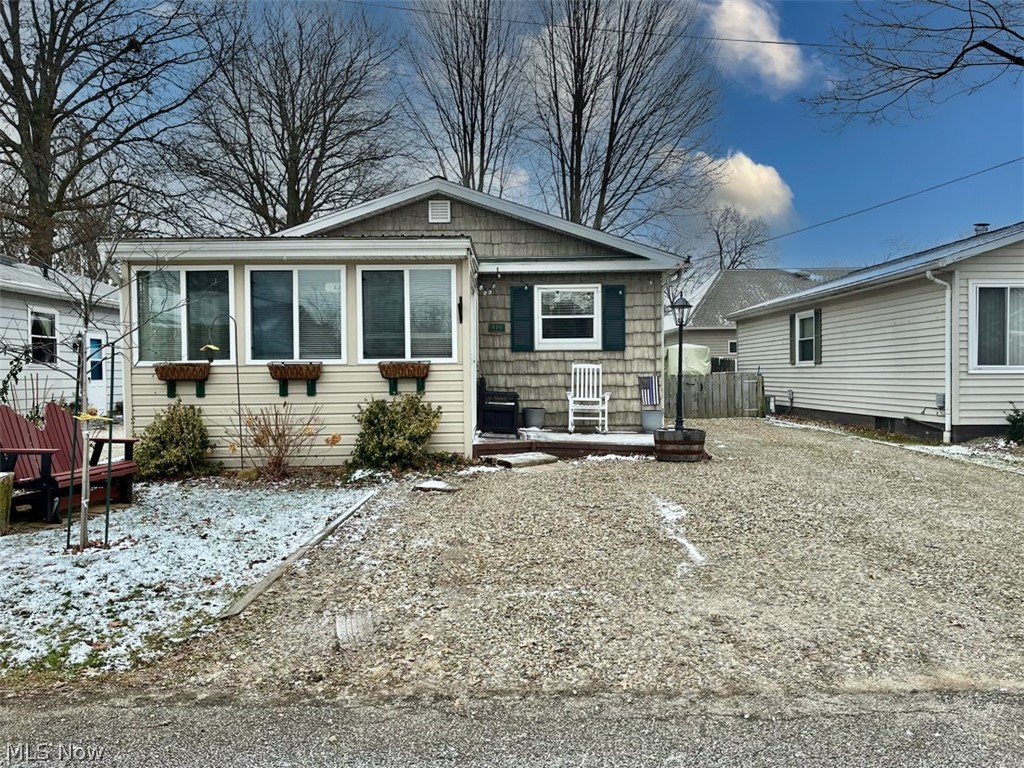 Village/Briarwood Beach - Residential