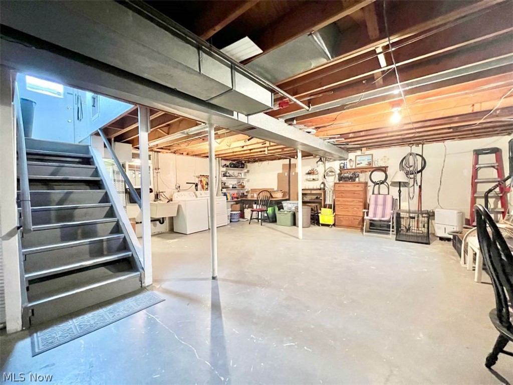 Village/Briarwood Beach - Residential